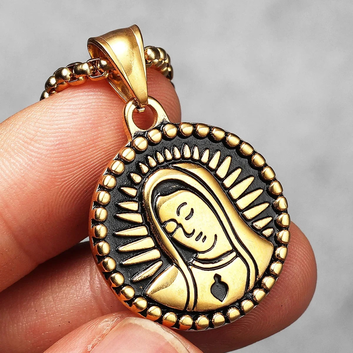 Collar Virgen Maria - Acero Inox.