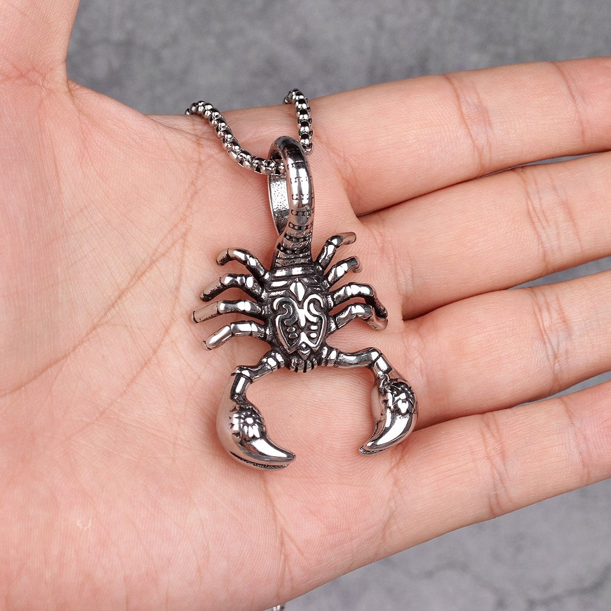 Collar Scorpio - Acero Inox.