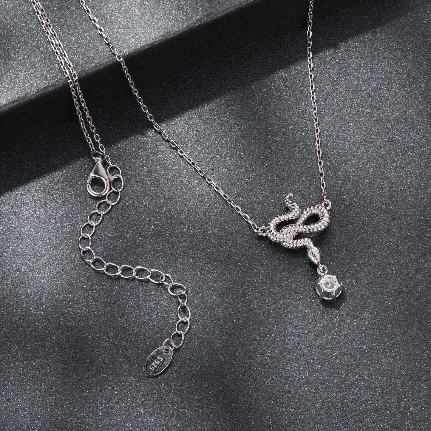Collar Serpiente Moissanita - Plata .925