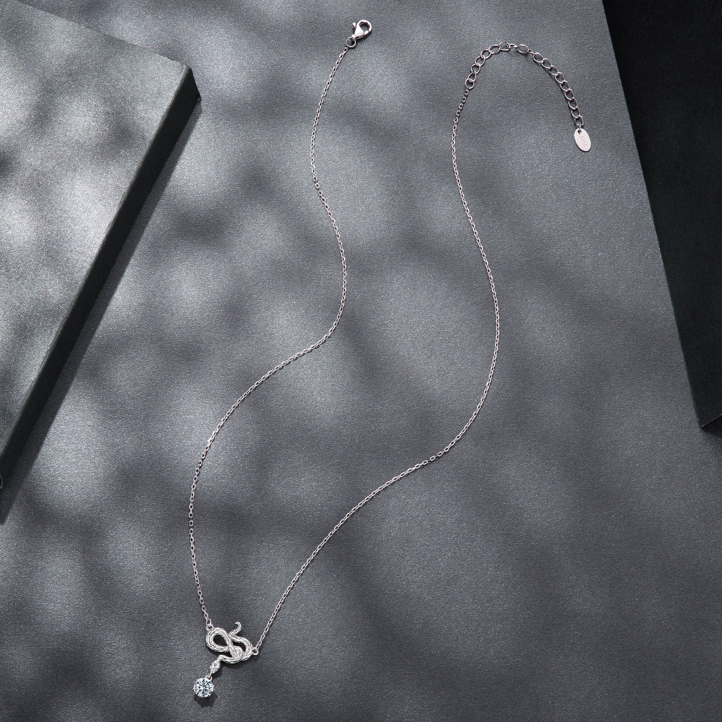 Collar Serpiente Moissanita - Plata .925