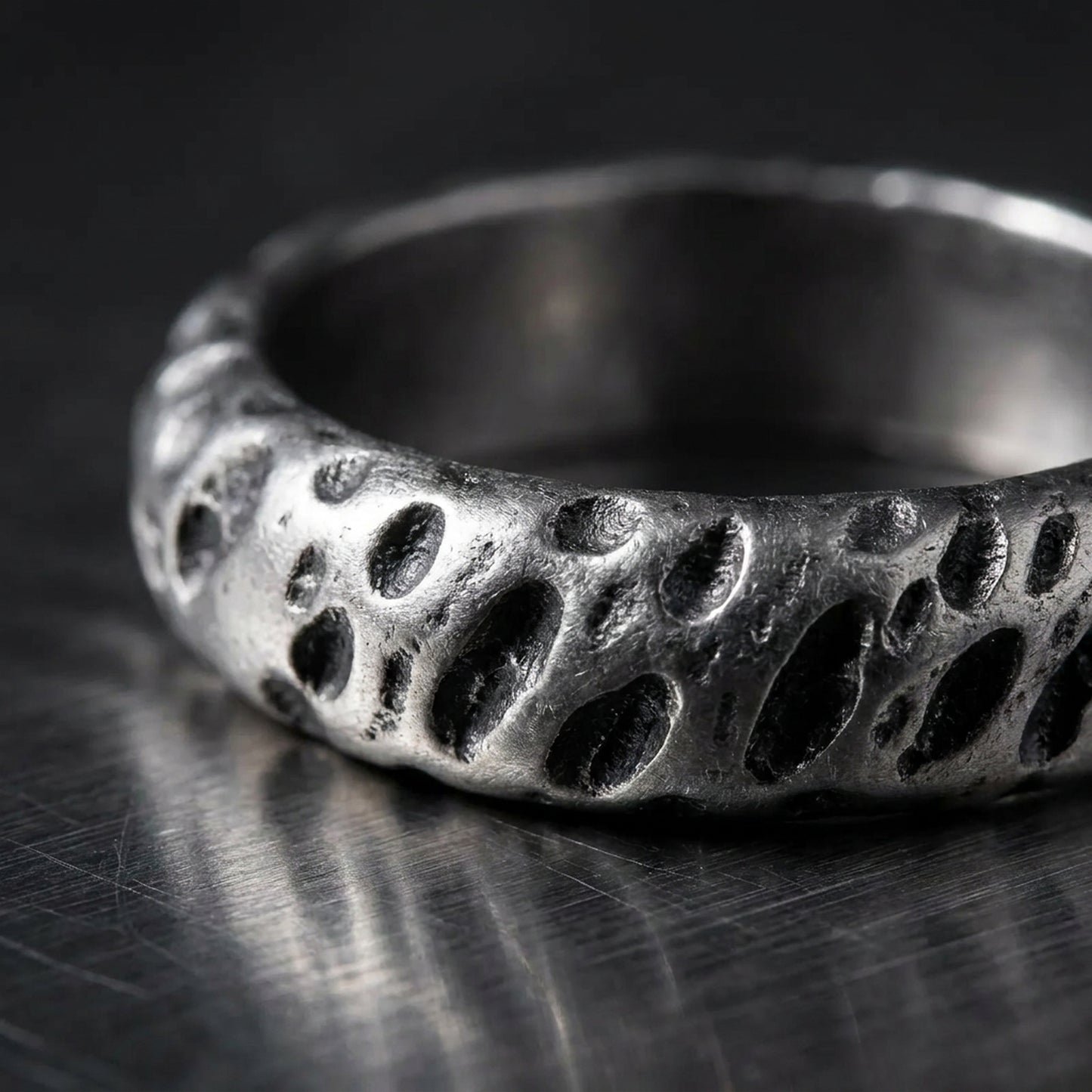 Anillo Crater - Acero Inox.
